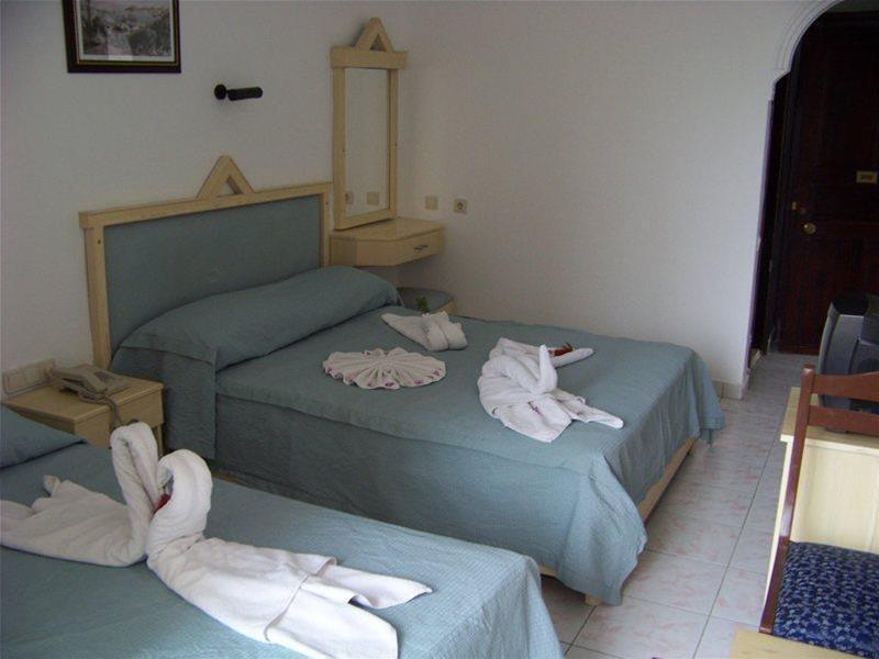 Glaros Hotel อลันยา ภายนอก รูปภาพ